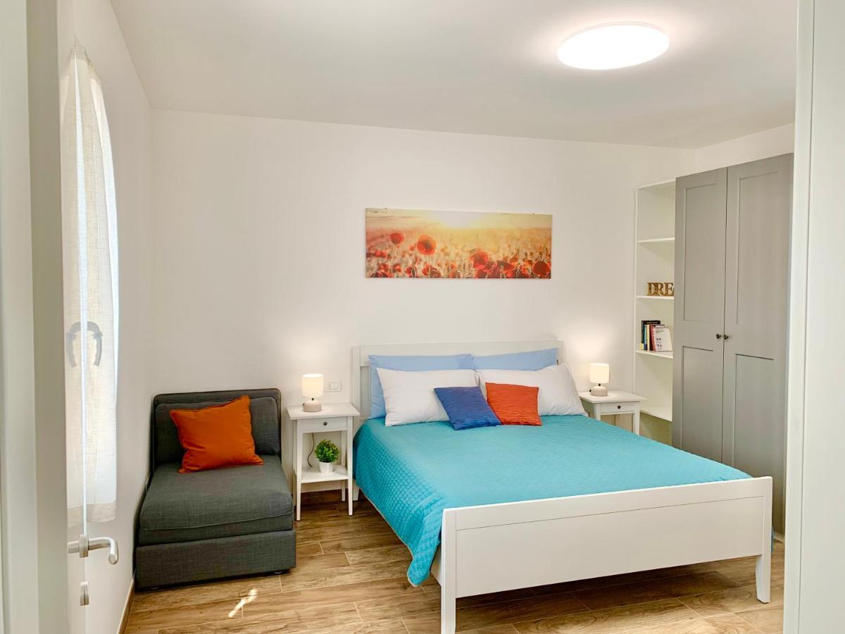 Casa Vacanze Con Vista Mare E Giardino - Amanecer Marzocca di Senigallia Eksteriør bilde